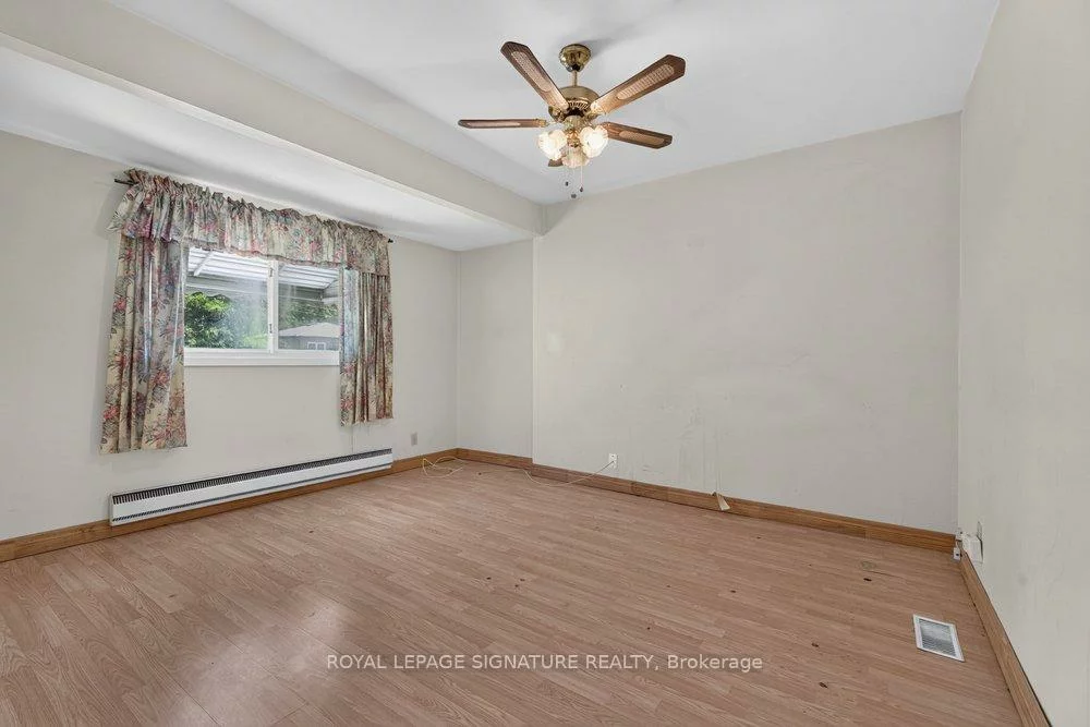 10, Rossford, Wexford-Maryvale, Toronto