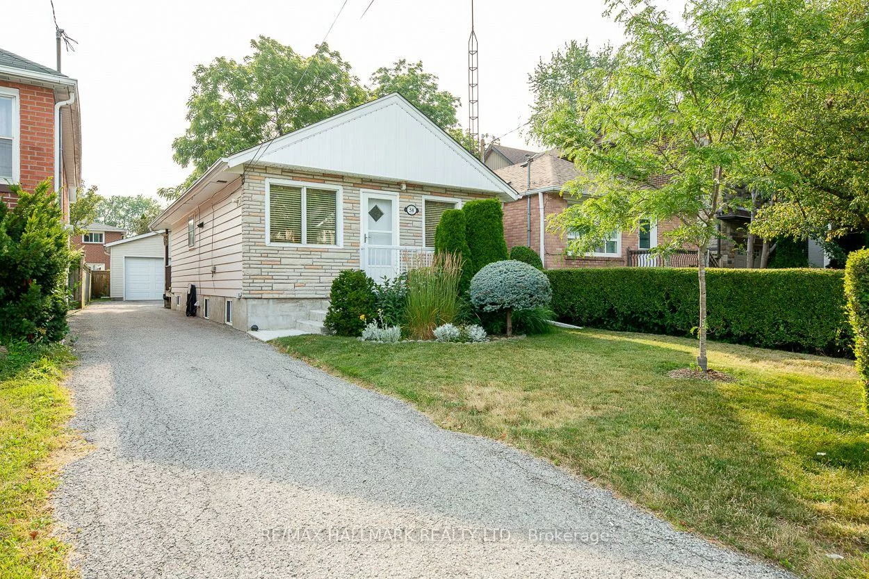 58, Claremore, Birchcliffe-Cliffside, Toronto