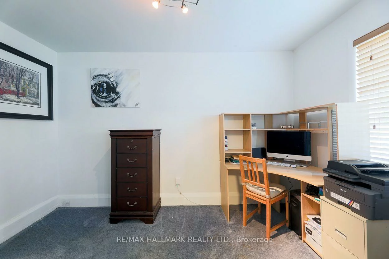 58, Claremore, Birchcliffe-Cliffside, Toronto