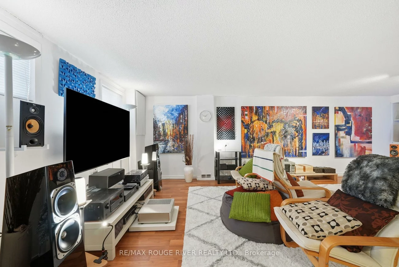 5, Pixley, West Hill, Toronto