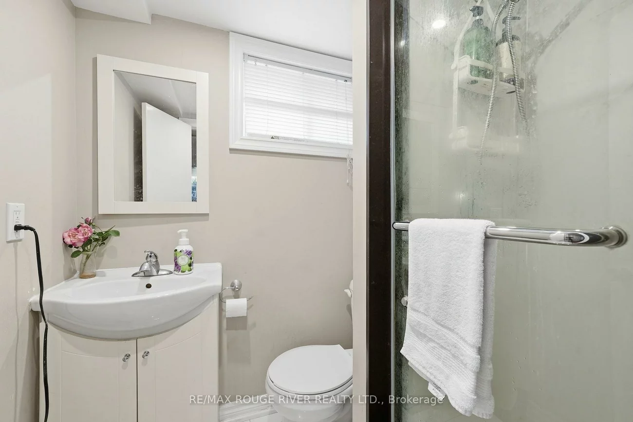 5, Pixley, West Hill, Toronto