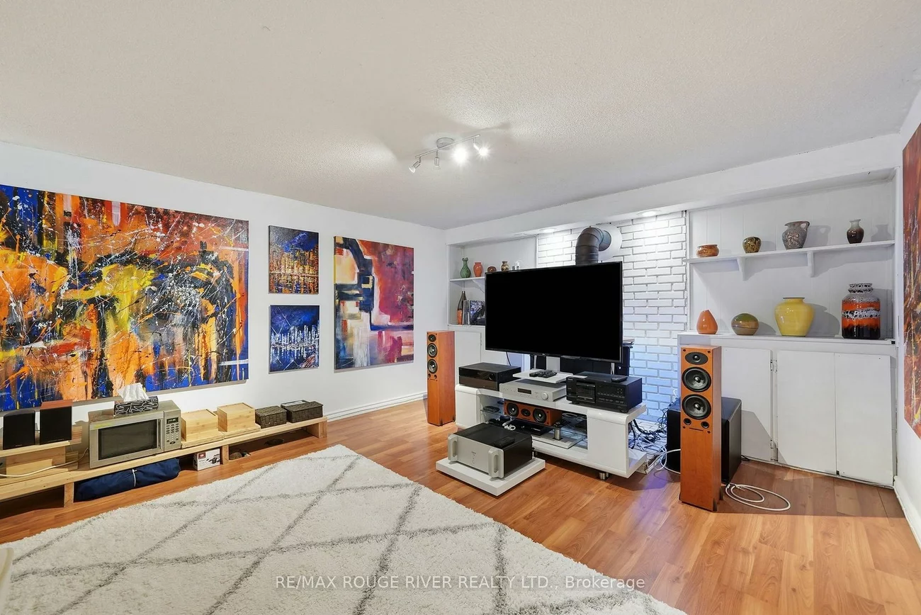 5, Pixley, West Hill, Toronto