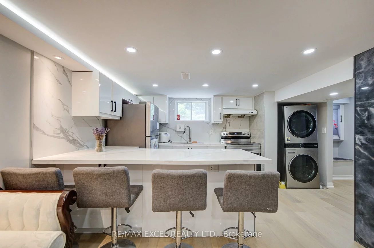 39, Kilmarnock, Clairlea-Birchmount, Toronto