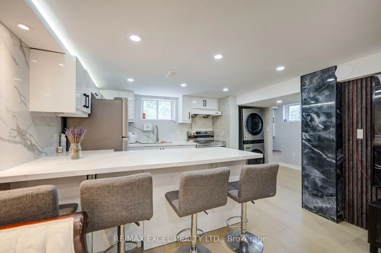 39, Kilmarnock, Clairlea-Birchmount, Toronto