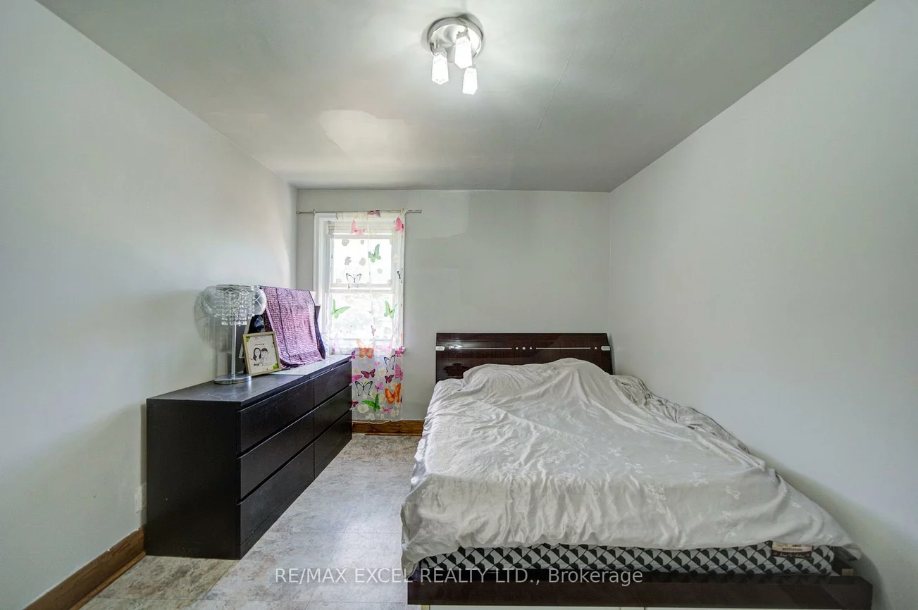 39, Kilmarnock, Clairlea-Birchmount, Toronto