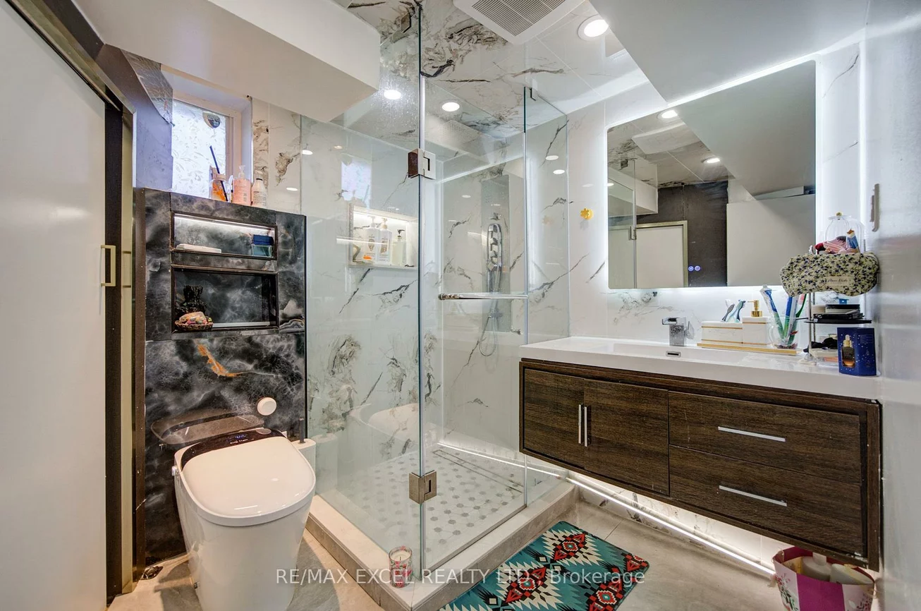 39, Kilmarnock, Clairlea-Birchmount, Toronto