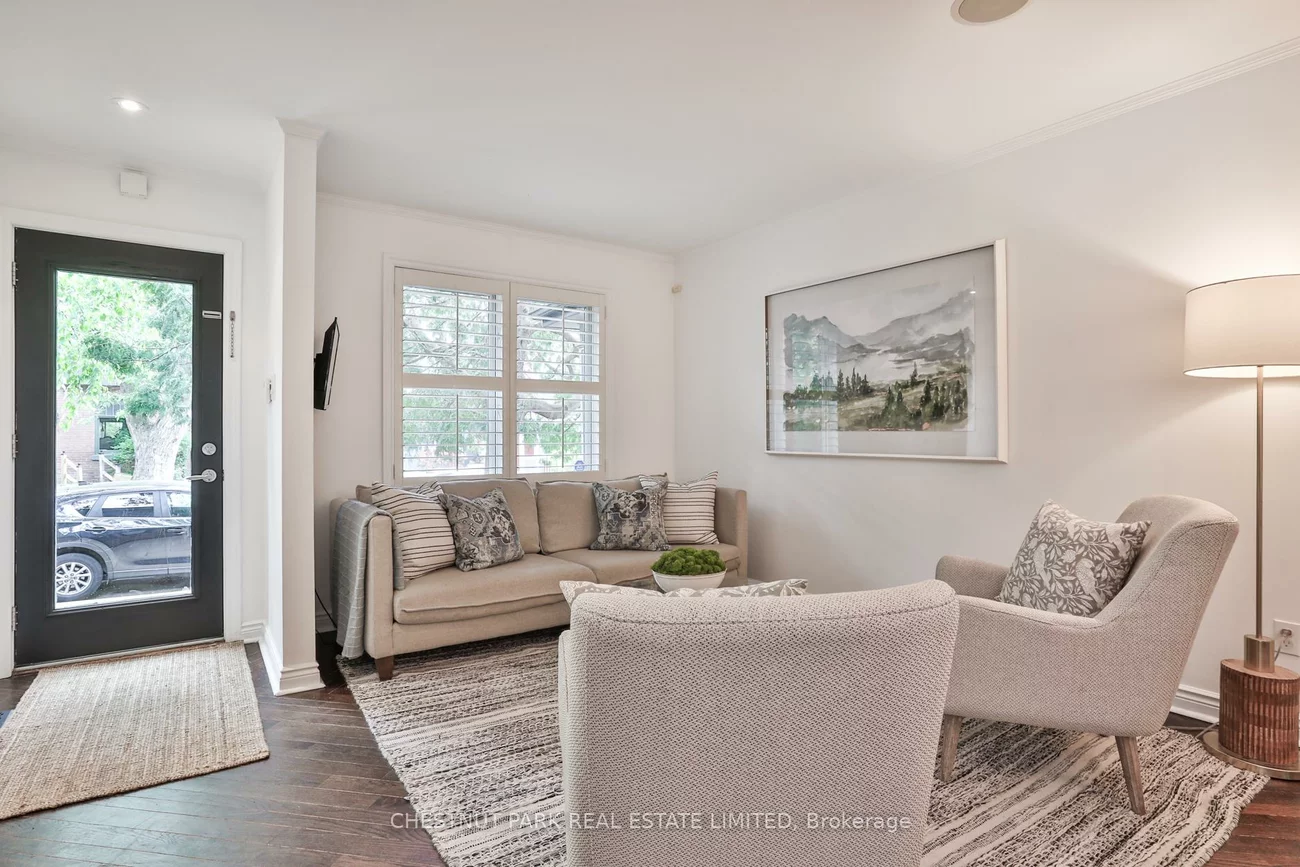 52, West, South Riverdale, Toronto