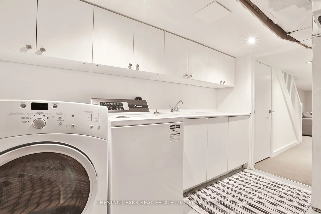 52, West, South Riverdale, Toronto