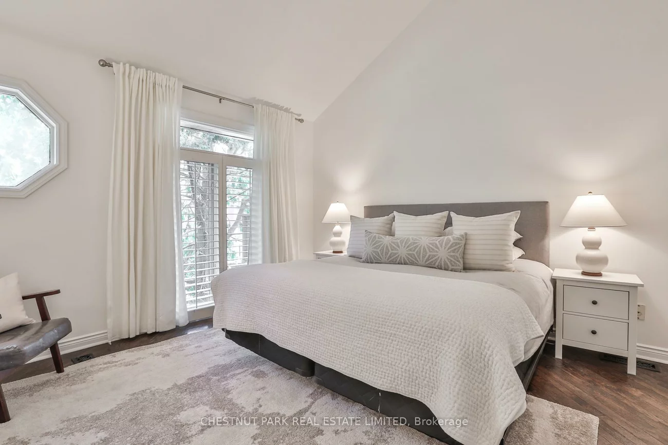 52, West, South Riverdale, Toronto