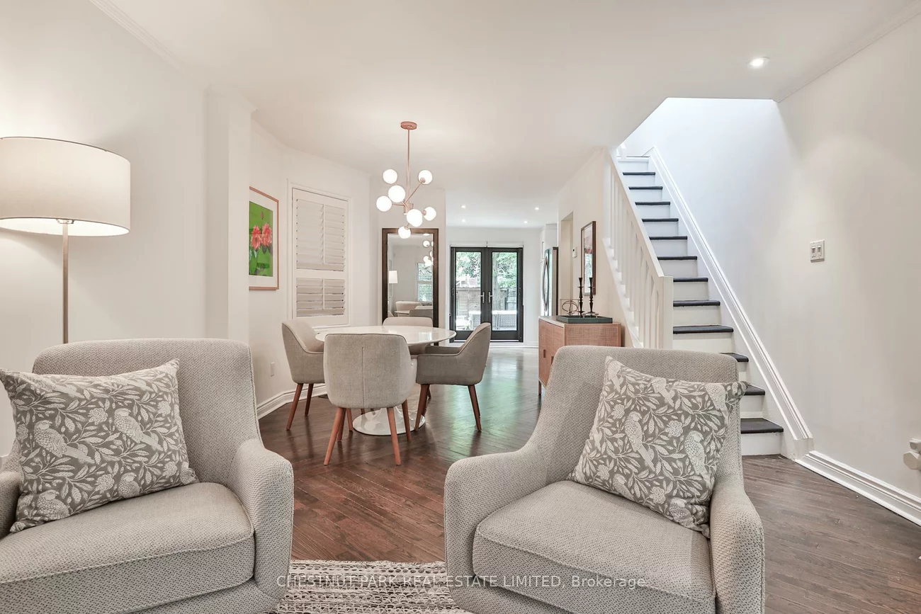 52, West, South Riverdale, Toronto