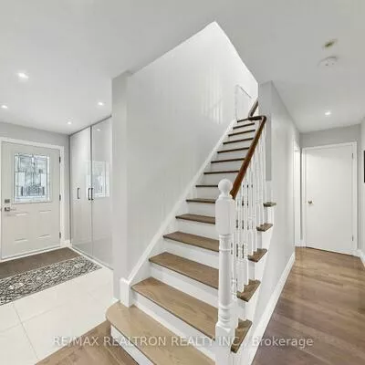60, Kimberdale, L'Amoreaux, Toronto