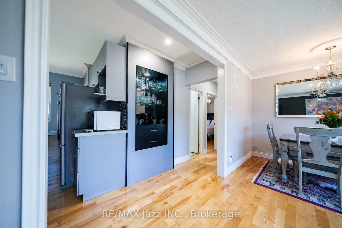 12, Warnsworth, West Hill, Toronto