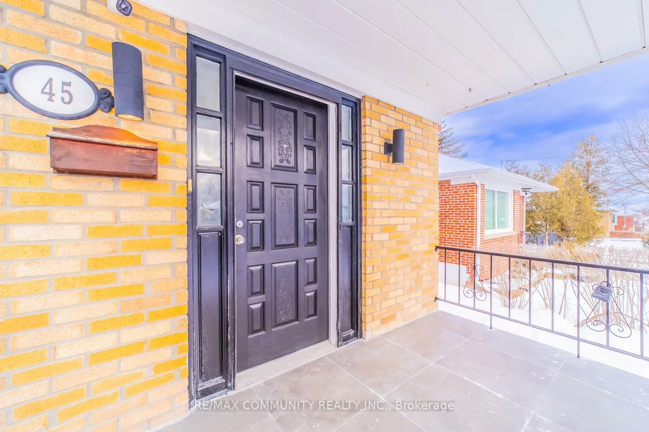 45, Barrymore, Bendale, Toronto