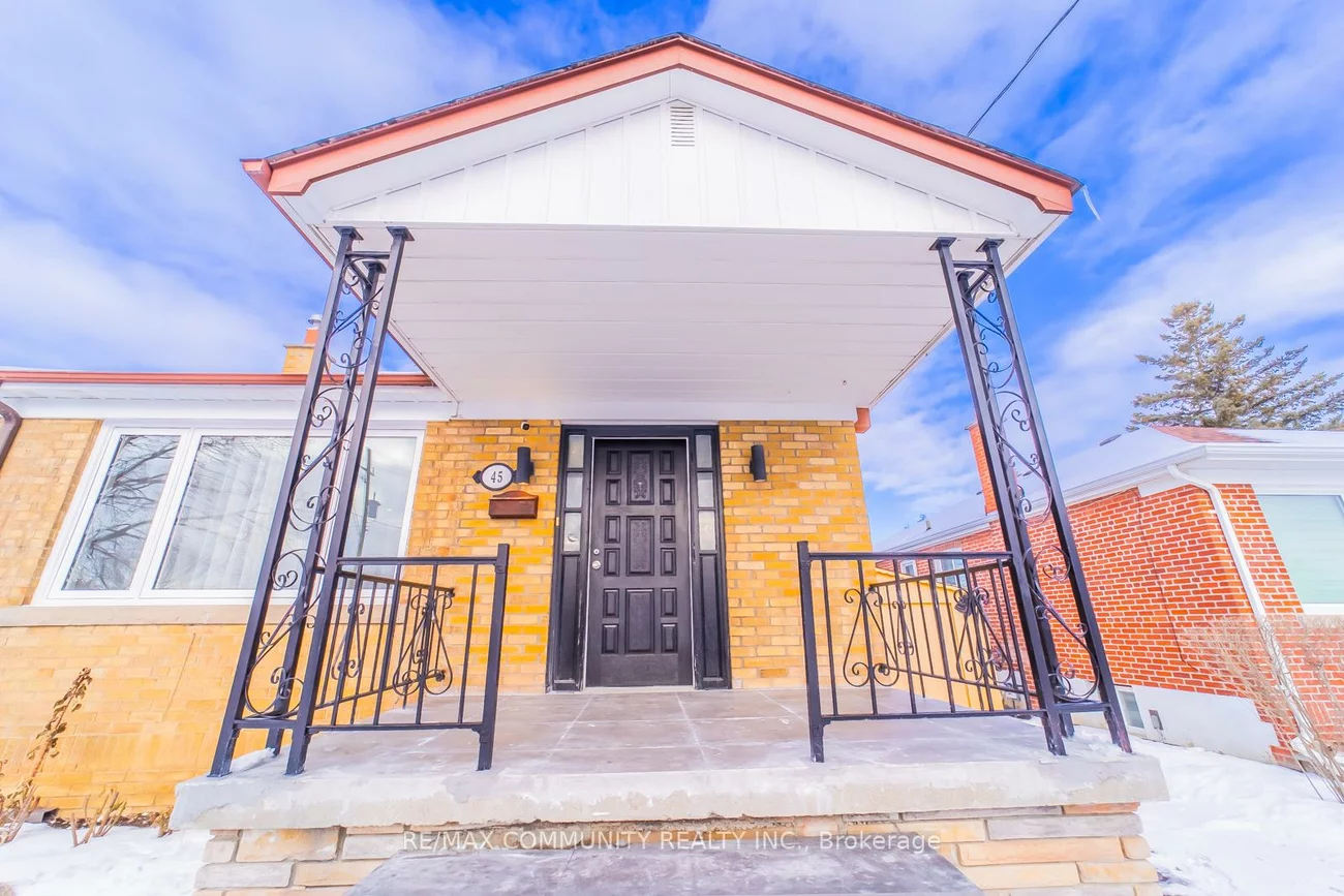 45, Barrymore, Bendale, Toronto