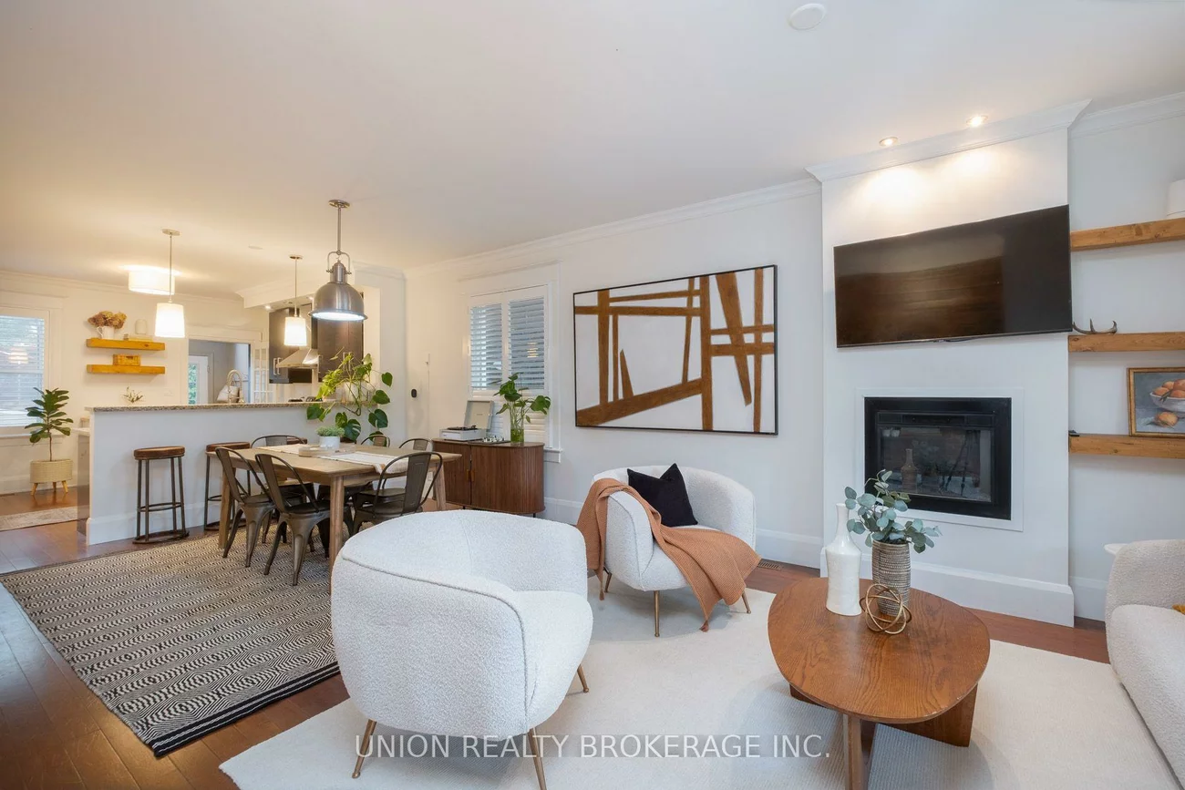 339, Kingston, The Beaches, Toronto