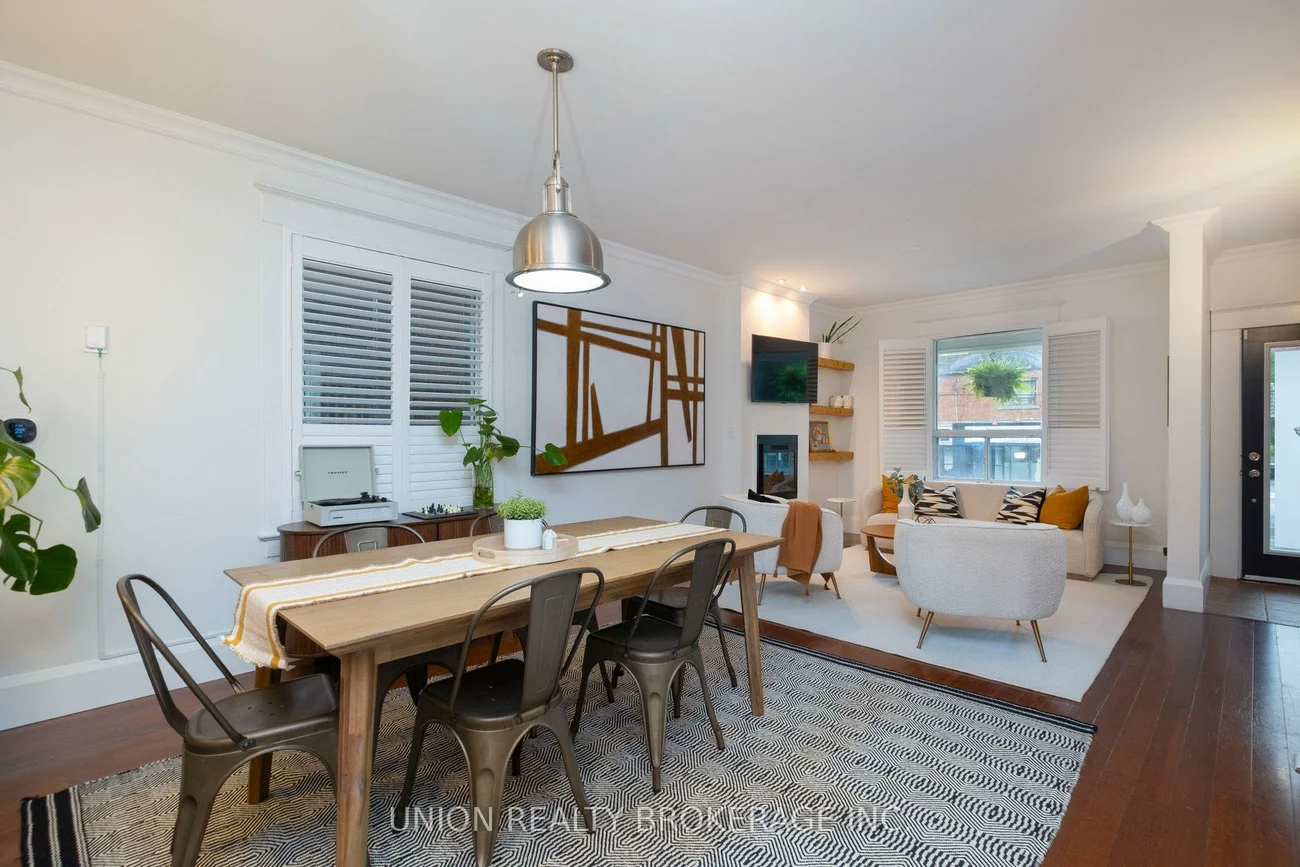 339, Kingston, The Beaches, Toronto