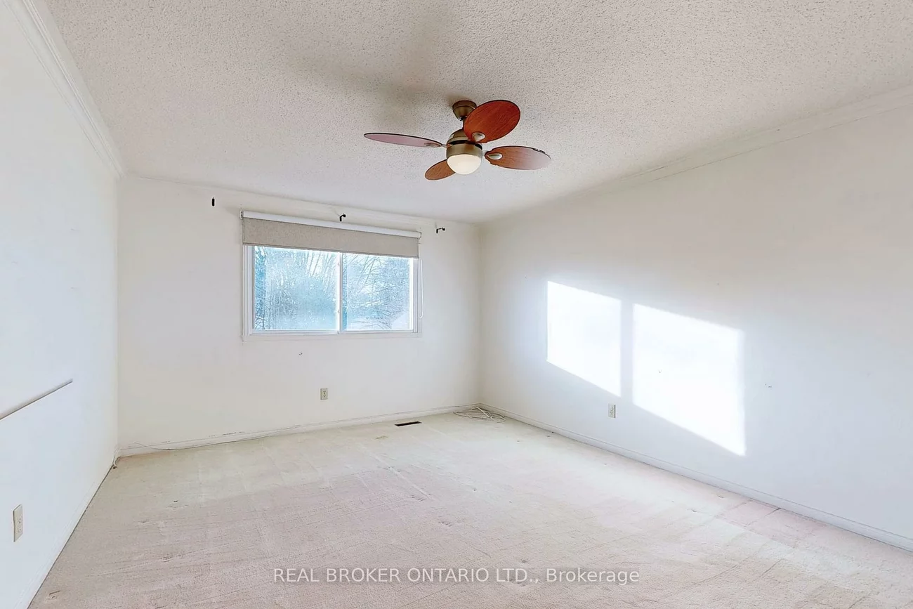 1, Baronial, Rouge E10, Toronto