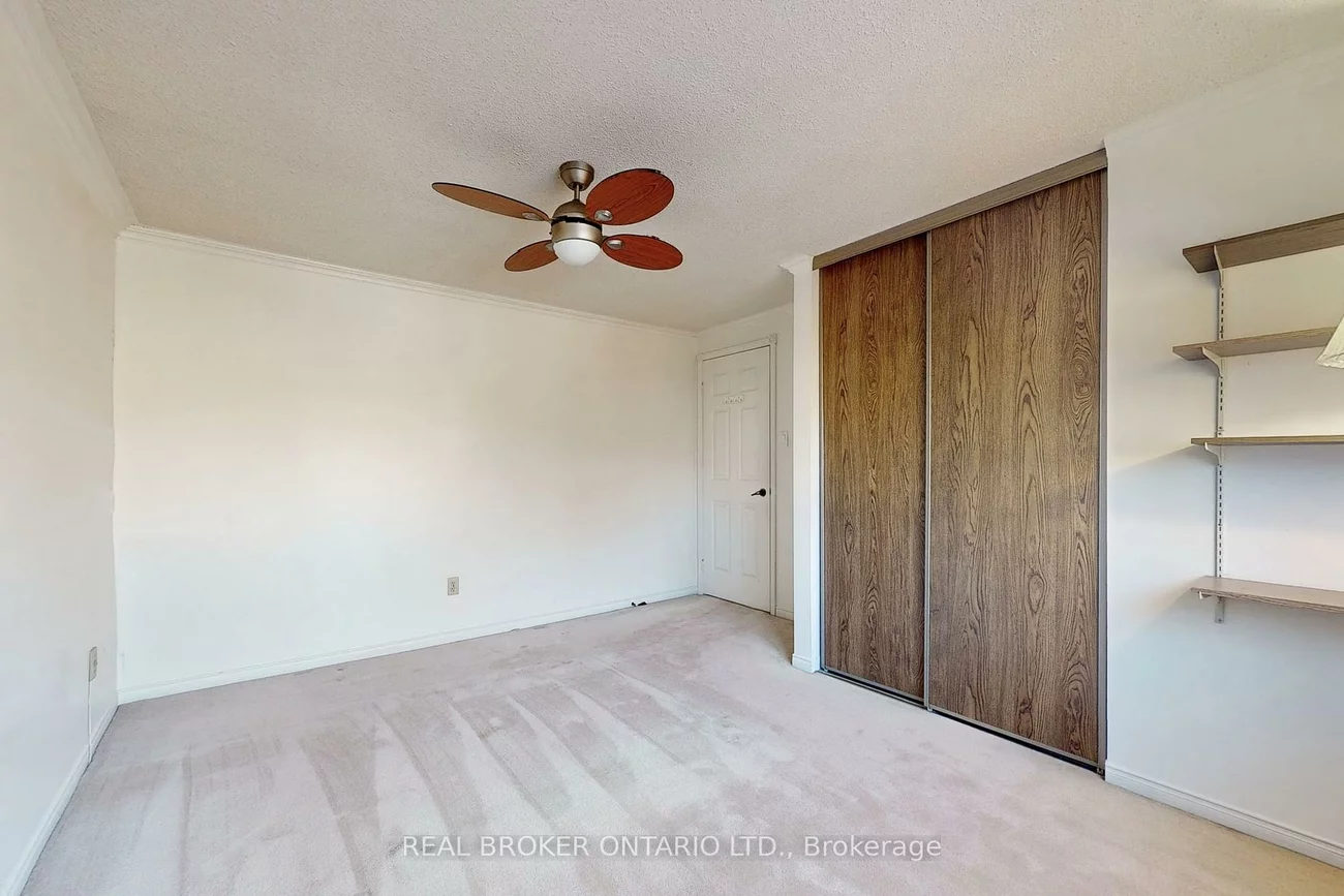 1, Baronial, Rouge E10, Toronto