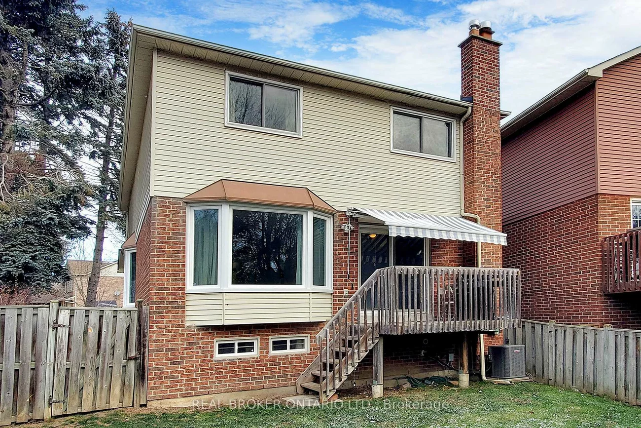 1, Baronial, Rouge E10, Toronto