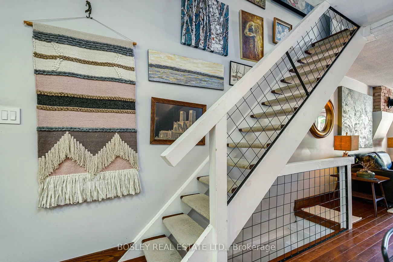 16, Blong, South Riverdale, Toronto