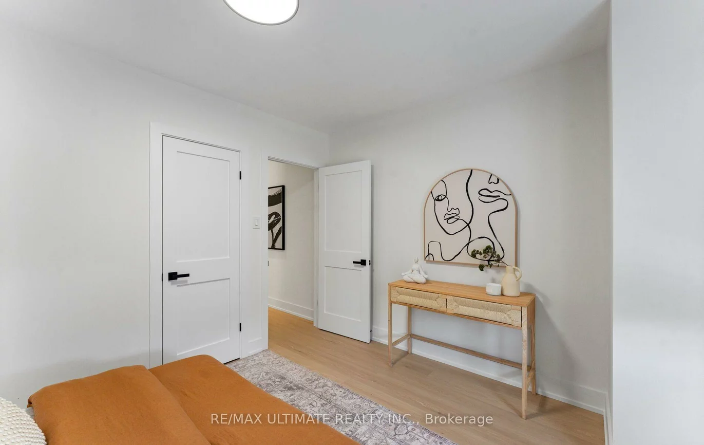 906, Logan, Playter Estates-Danforth, Toronto