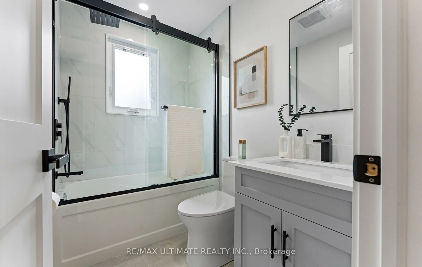 906, Logan, Playter Estates-Danforth, Toronto
