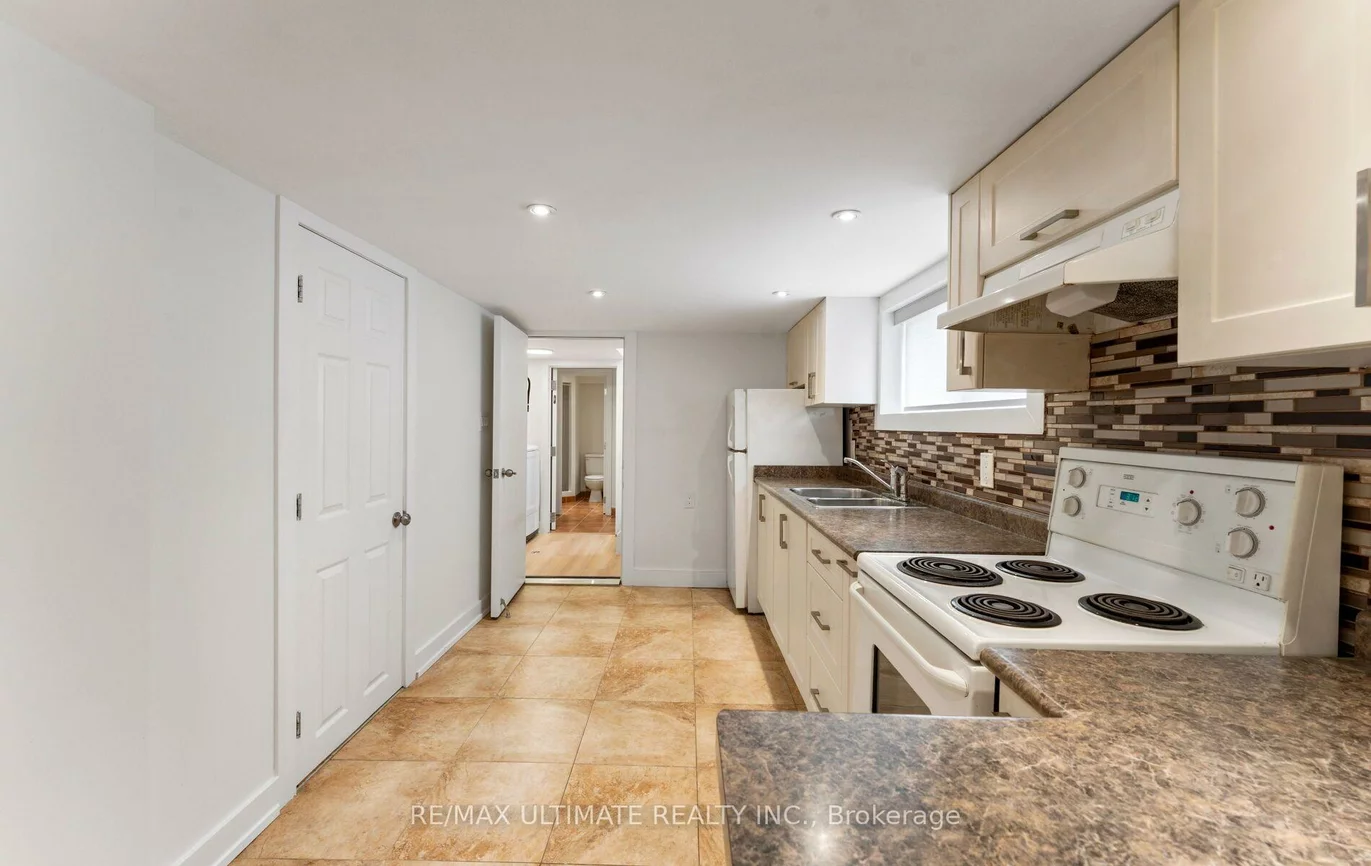 906, Logan, Playter Estates-Danforth, Toronto