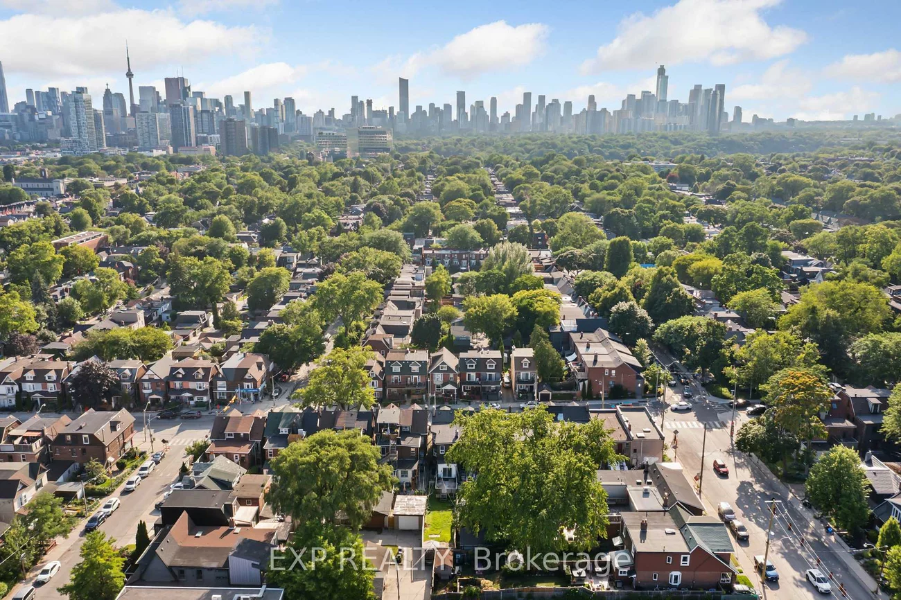 511, Carlaw, North Riverdale, Toronto