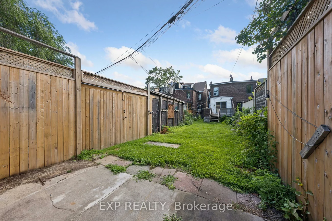 511, Carlaw, North Riverdale, Toronto
