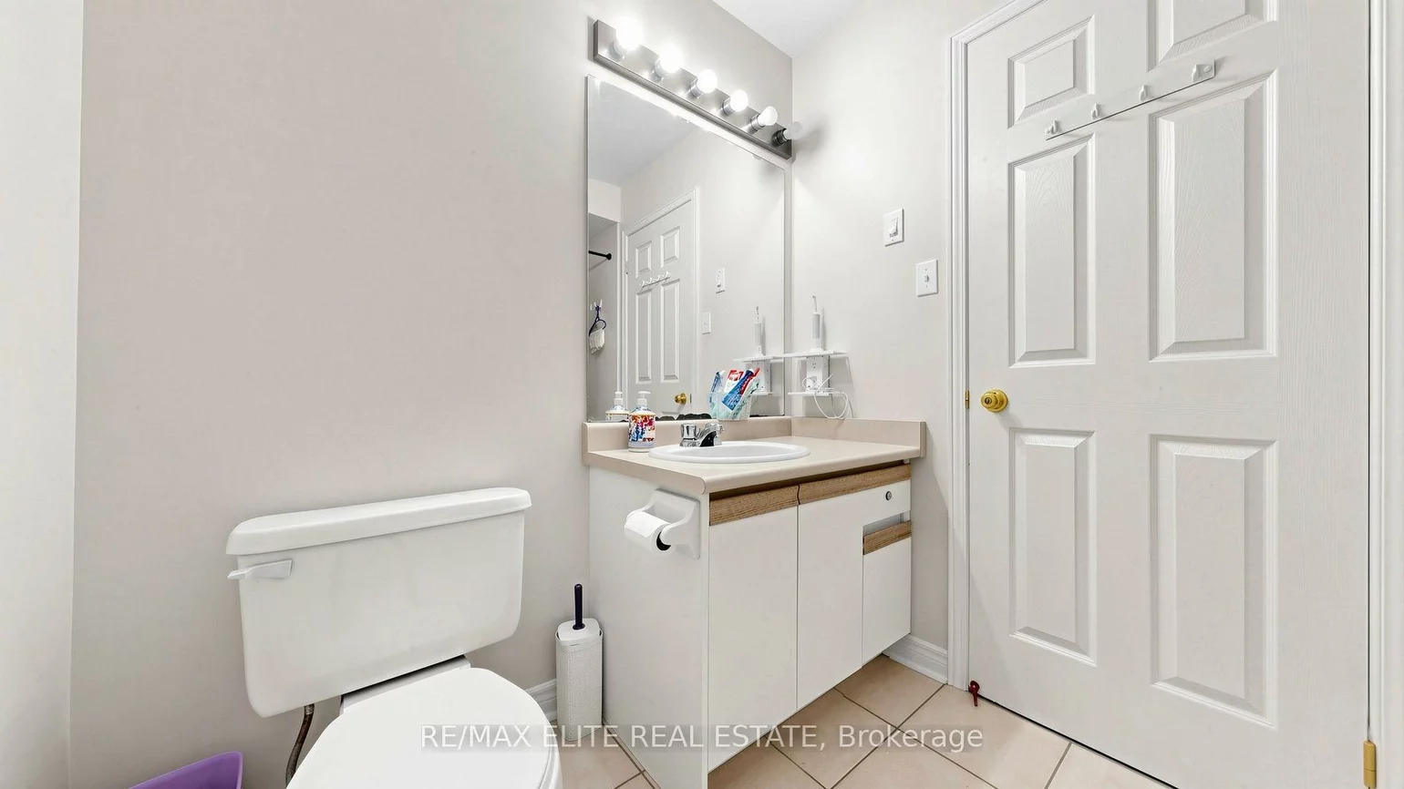 24, Cascaden, Milliken, Toronto
