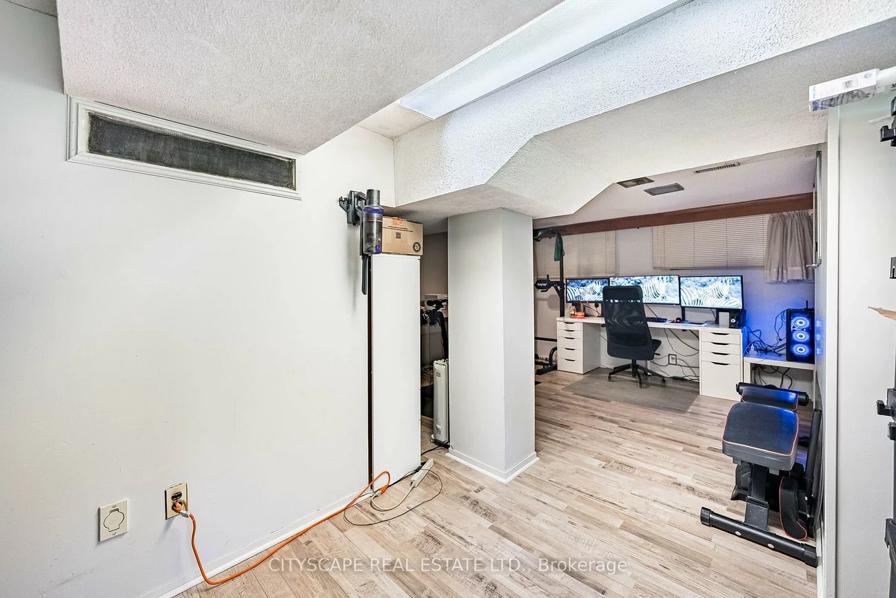 138, Overture, West Hill, Toronto