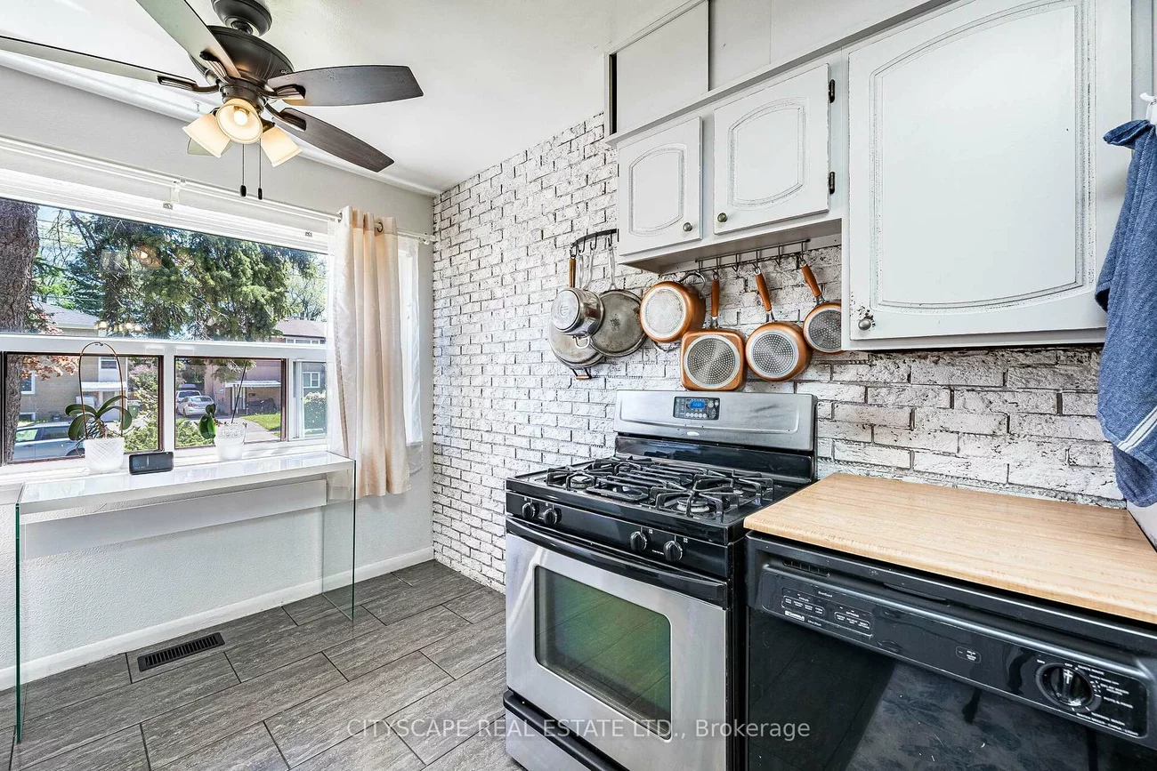 138, Overture, West Hill, Toronto