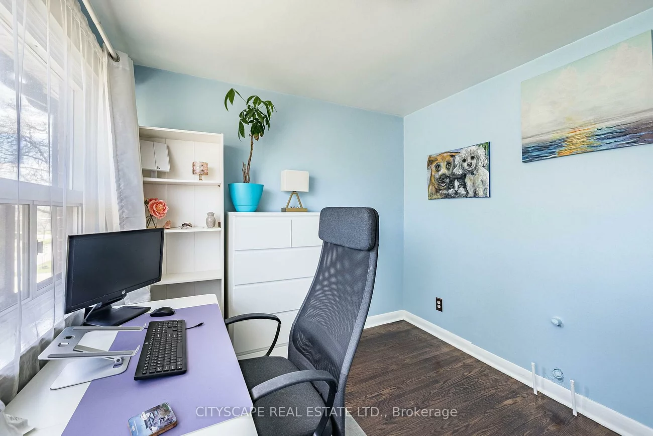 138, Overture, West Hill, Toronto