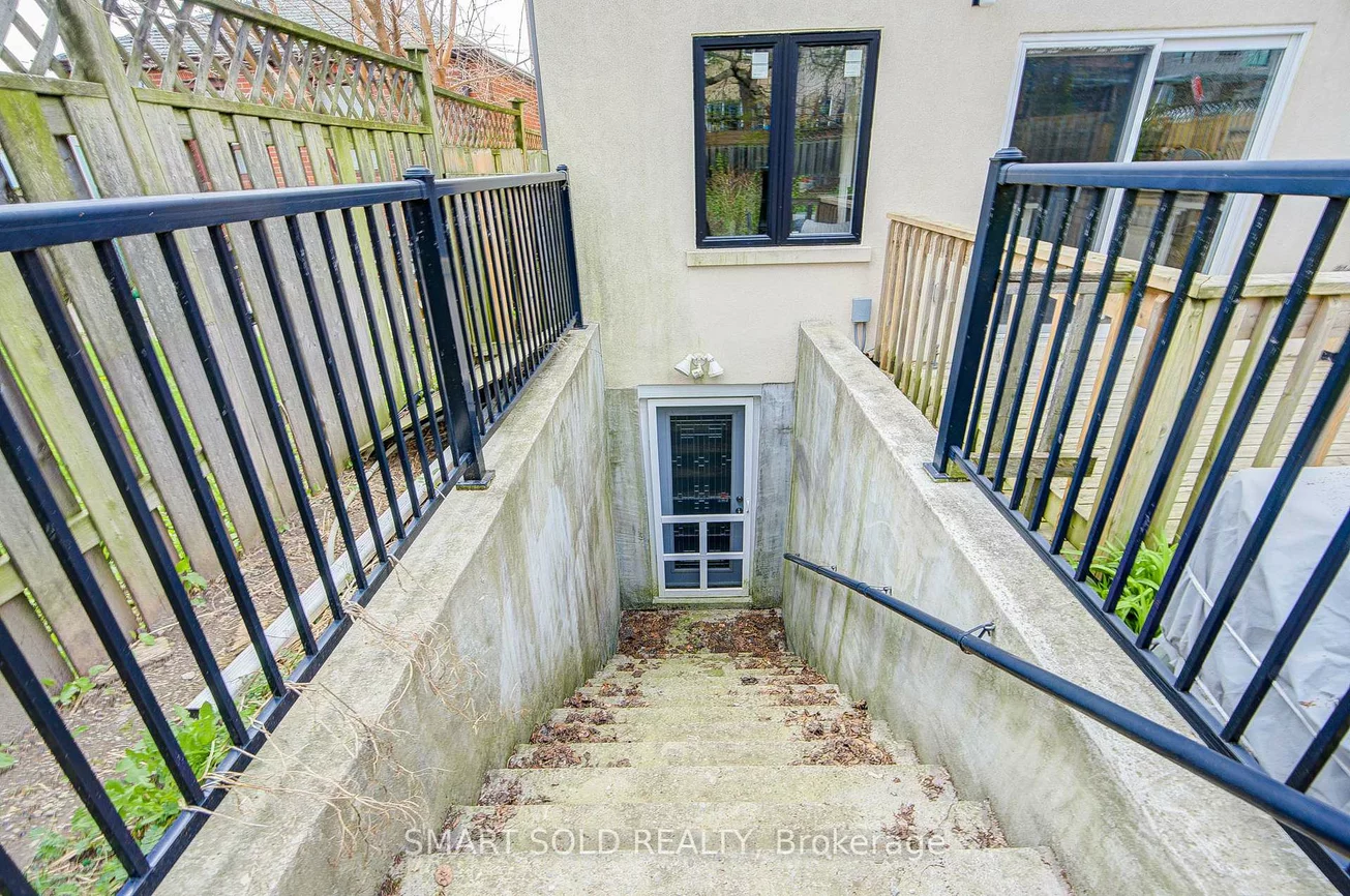 67, North Edgely, Clairlea-Birchmount, Toronto