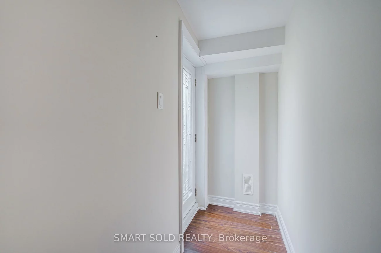 67, North Edgely, Clairlea-Birchmount, Toronto