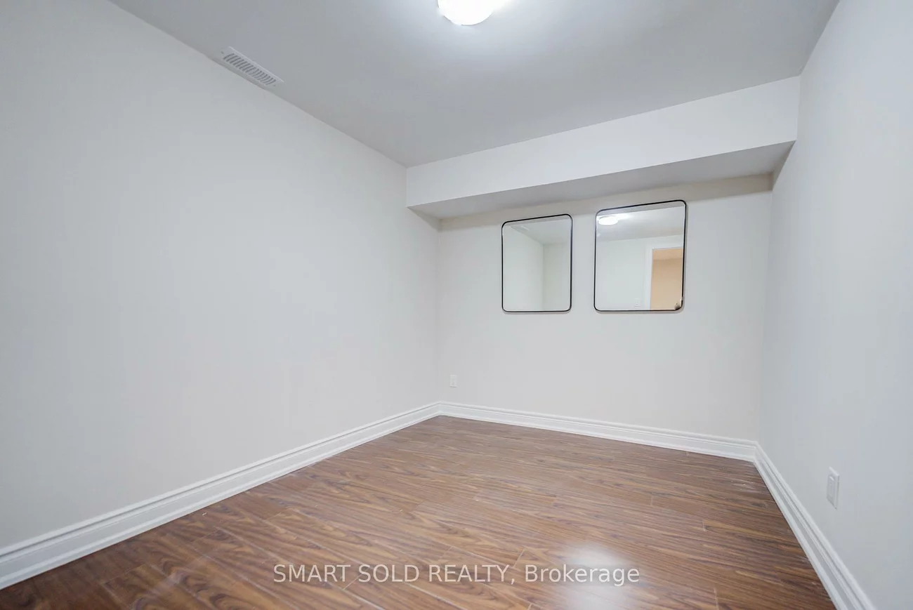 67, North Edgely, Clairlea-Birchmount, Toronto