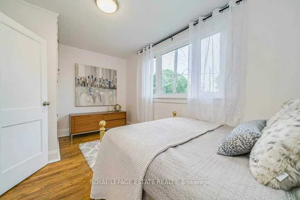 212, Lawlor, East End-Danforth, Toronto