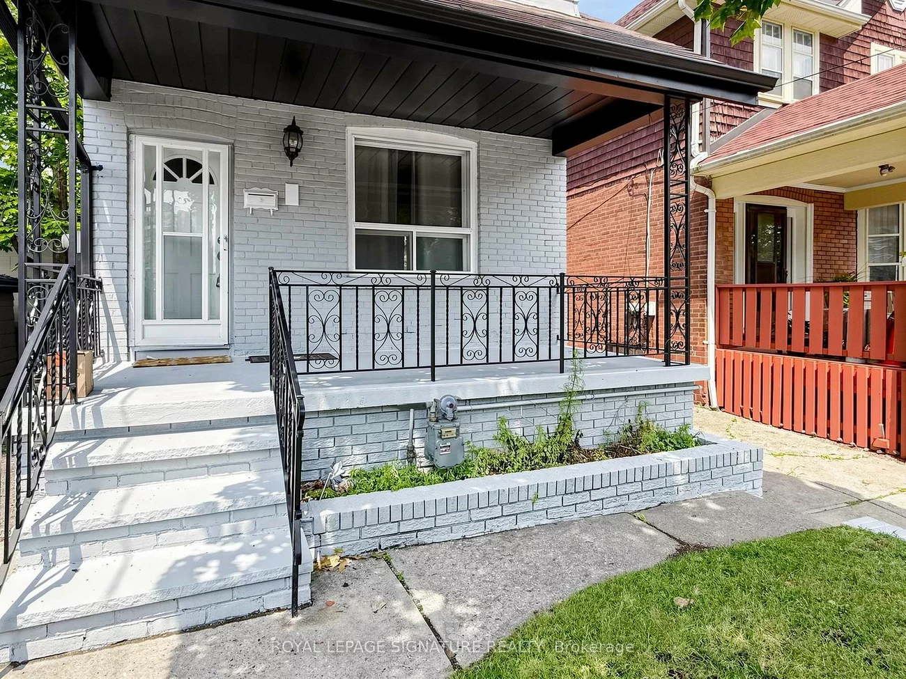 8, Harris, East End-Danforth, Toronto