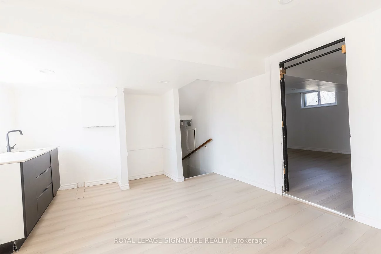 14, Benadair, Woburn, Toronto