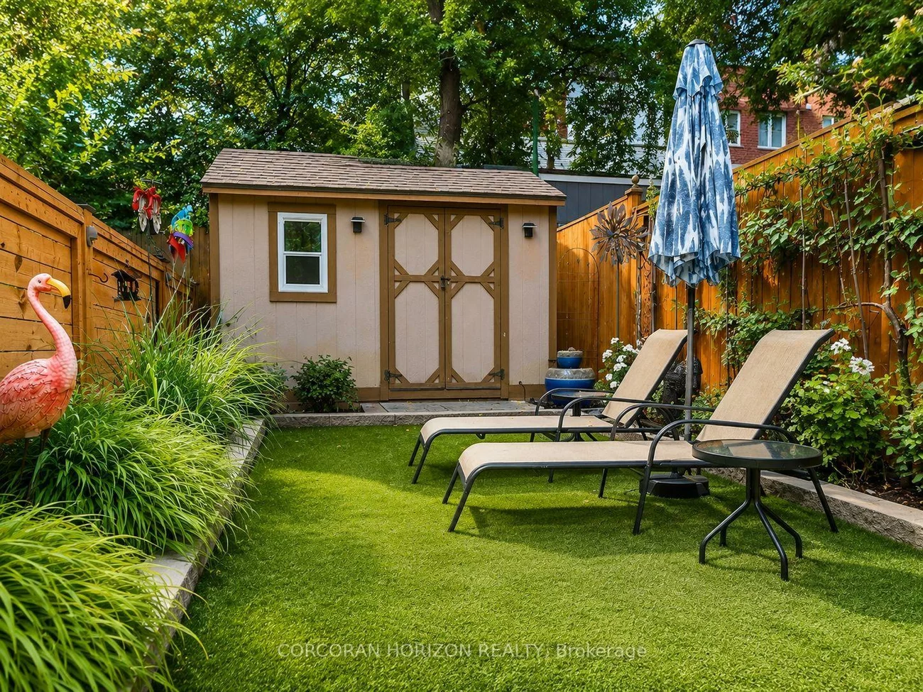 402, Rhodes, Greenwood-Coxwell, Toronto