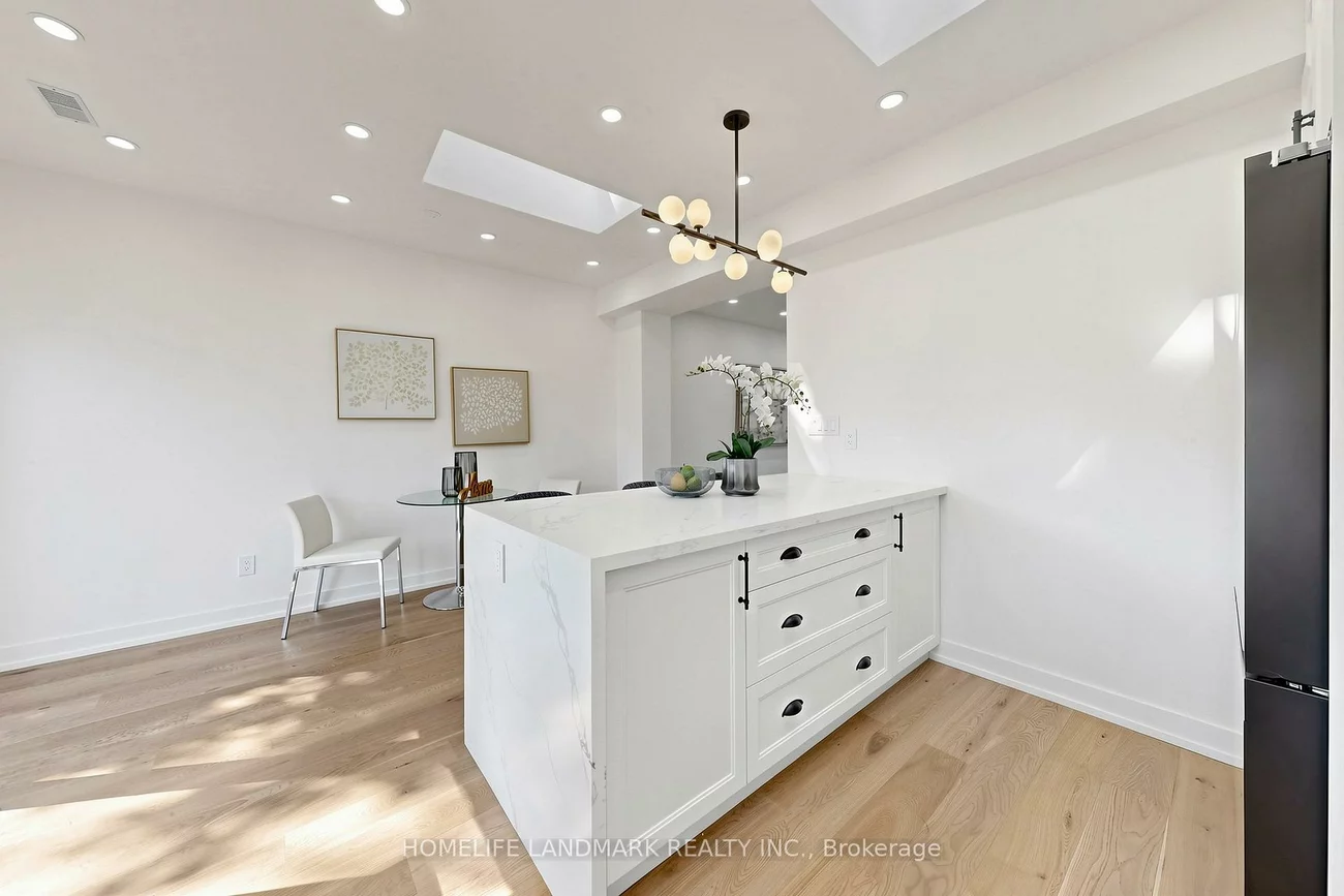 55, Chilton, East York, Toronto