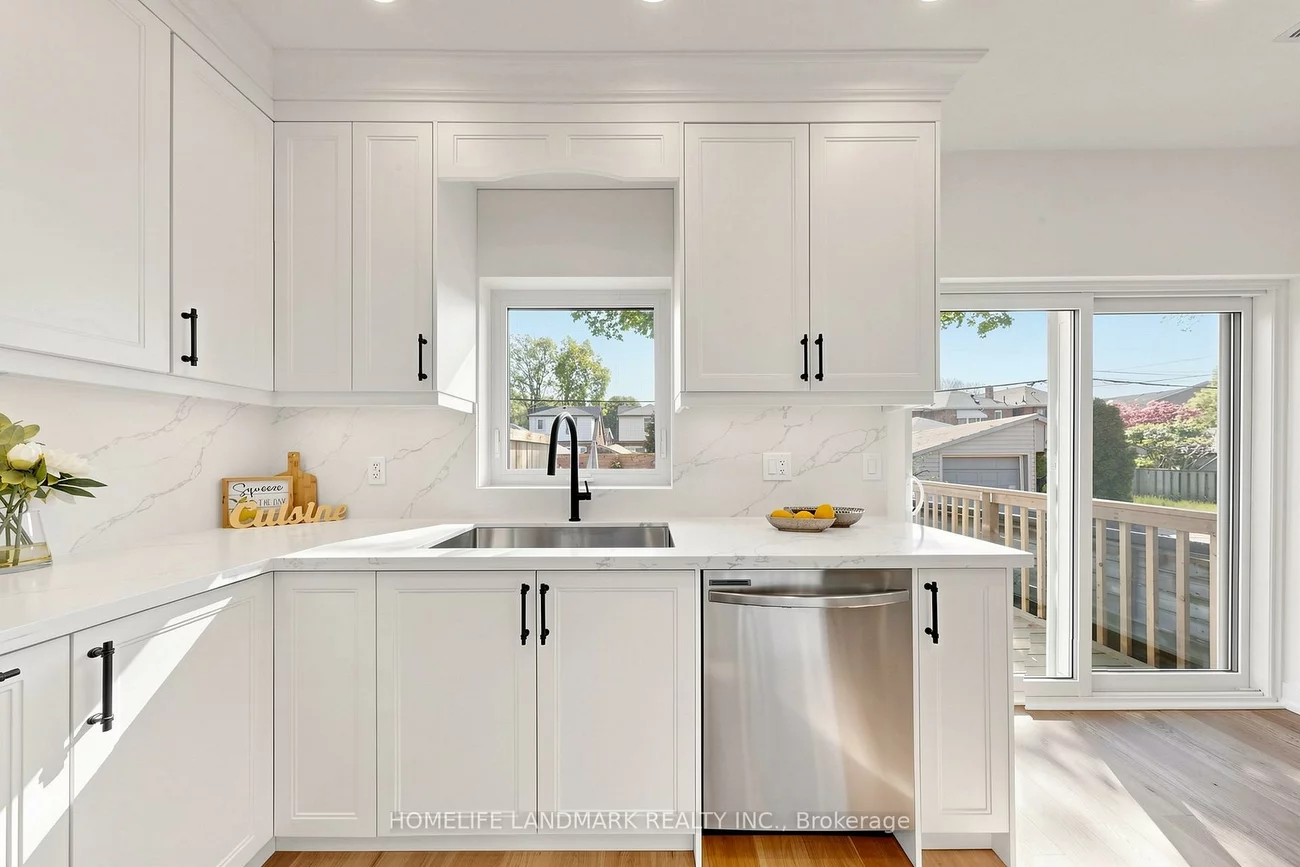 55, Chilton, East York, Toronto