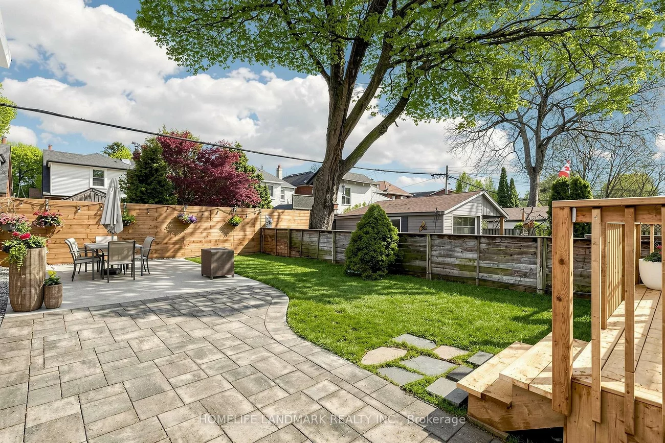 55, Chilton, East York, Toronto