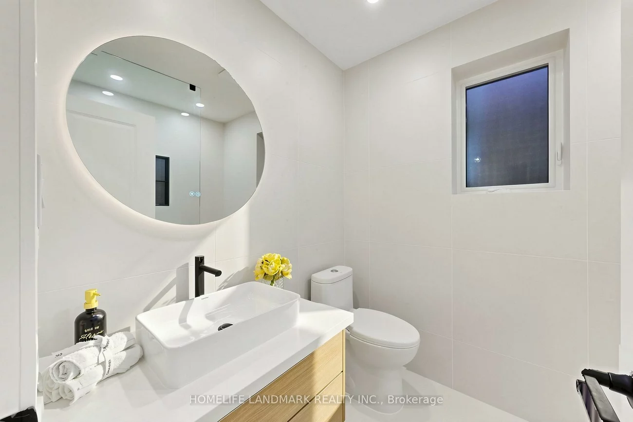 55, Chilton, East York, Toronto