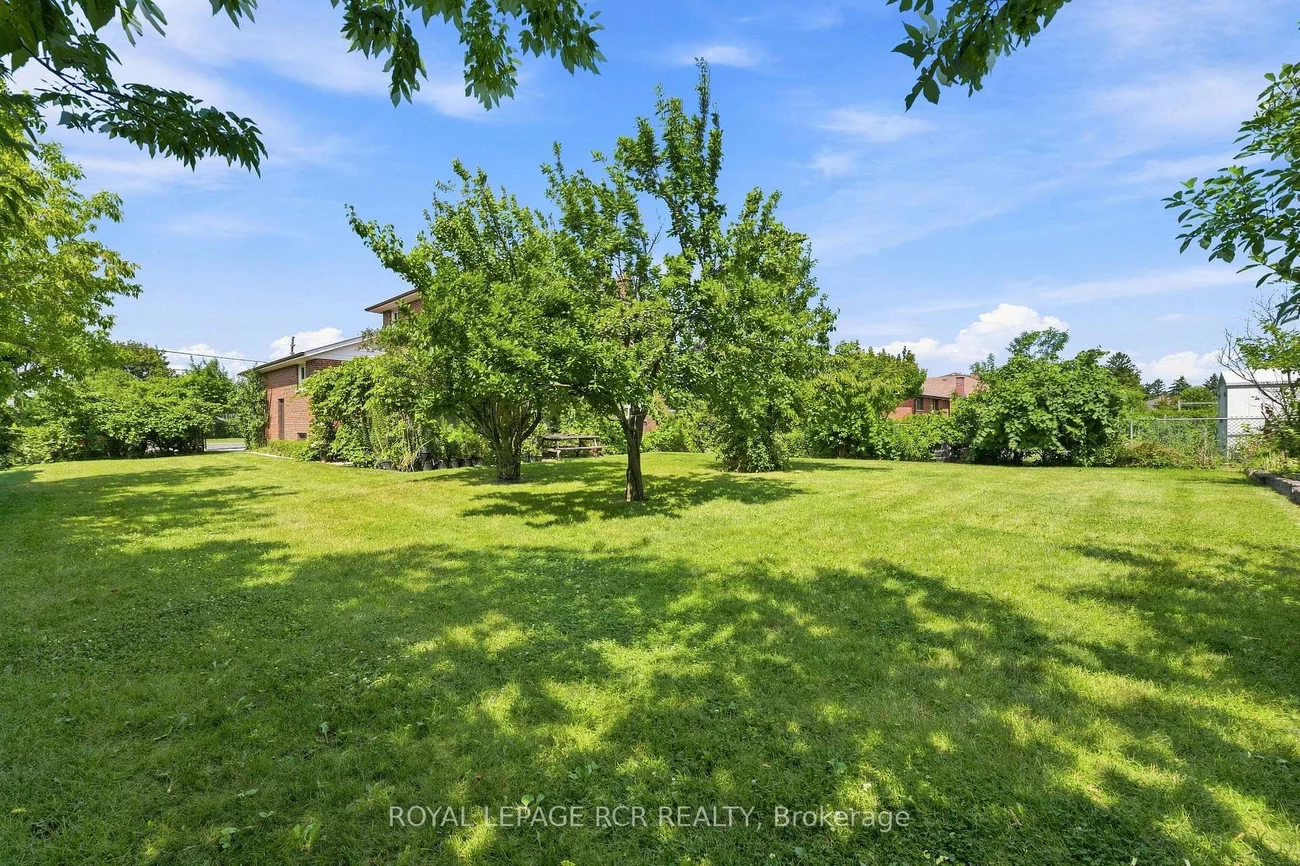 2795, Victoria Park, L'Amoreaux, Toronto