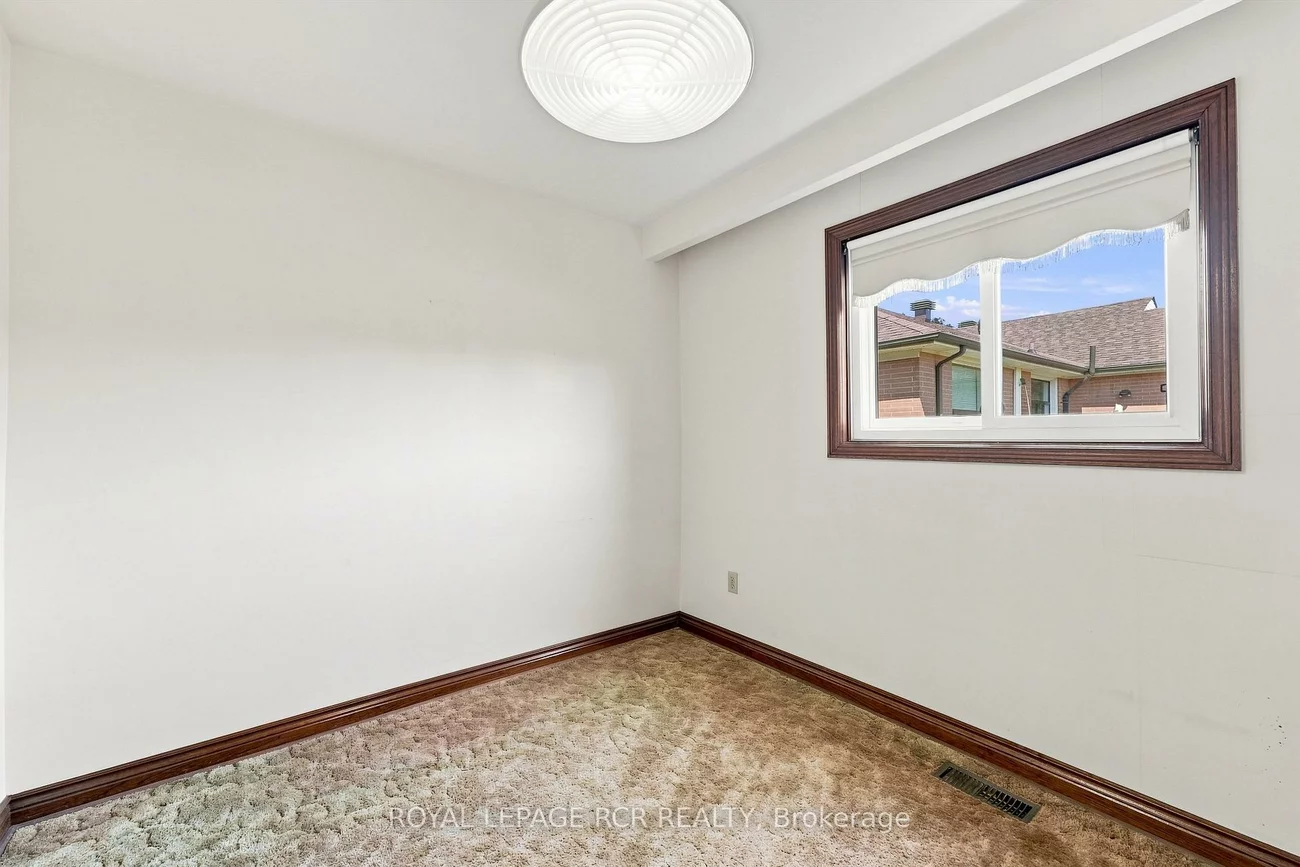 2795, Victoria Park, L'Amoreaux, Toronto
