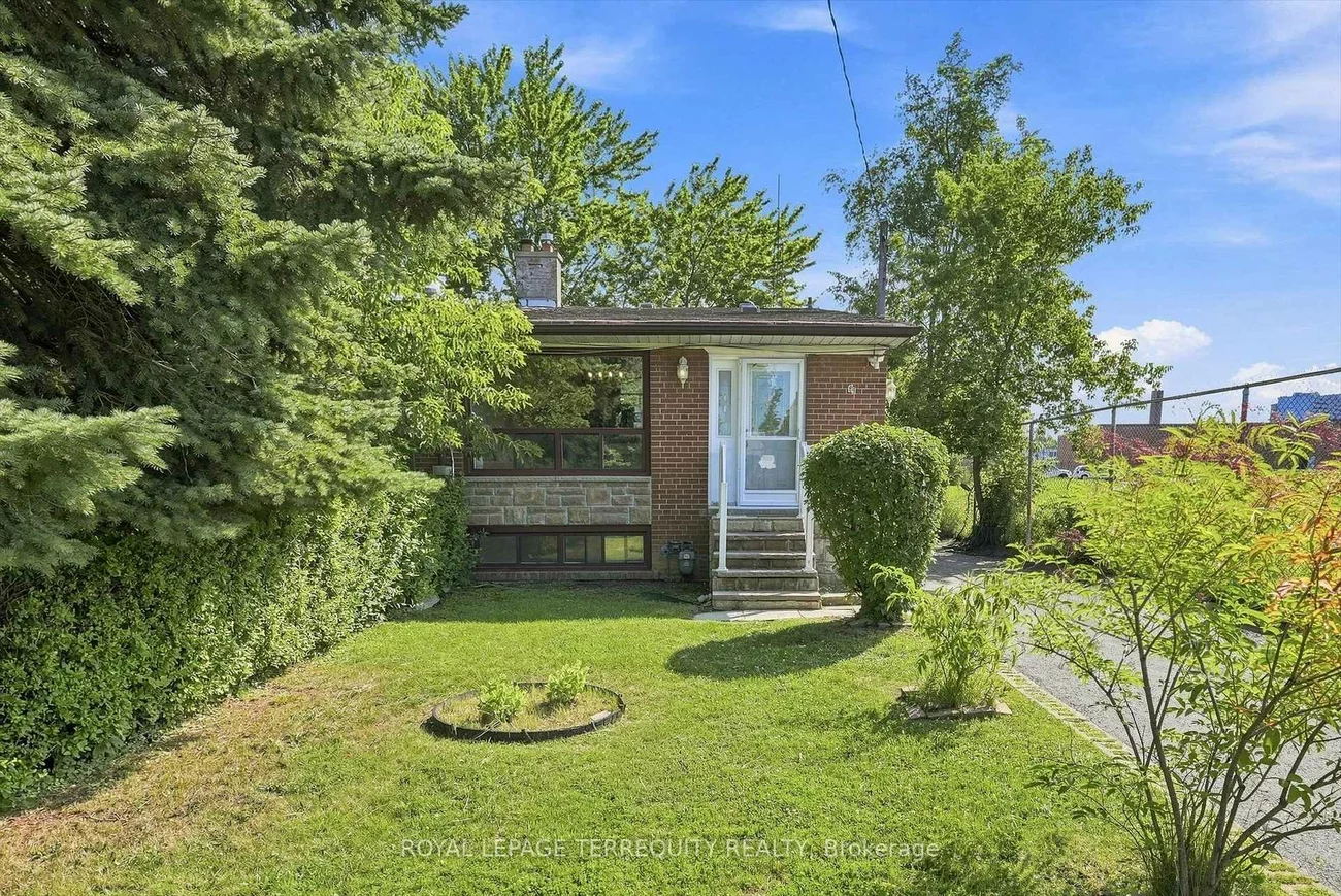 89, Benjamin, Kennedy Park, Toronto