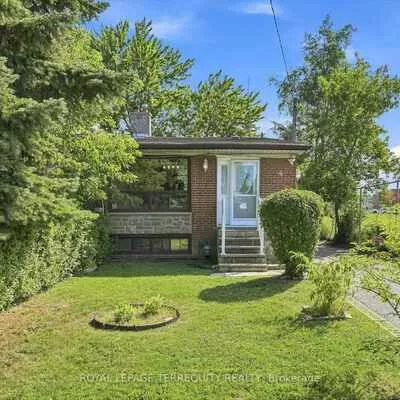 89, Benjamin, Kennedy Park, Toronto