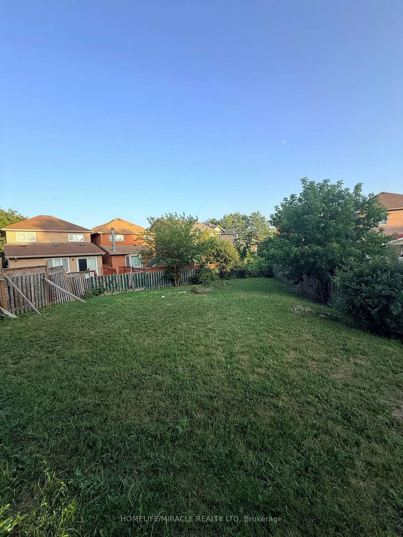 102, Misty Hills, Rouge E11, Toronto