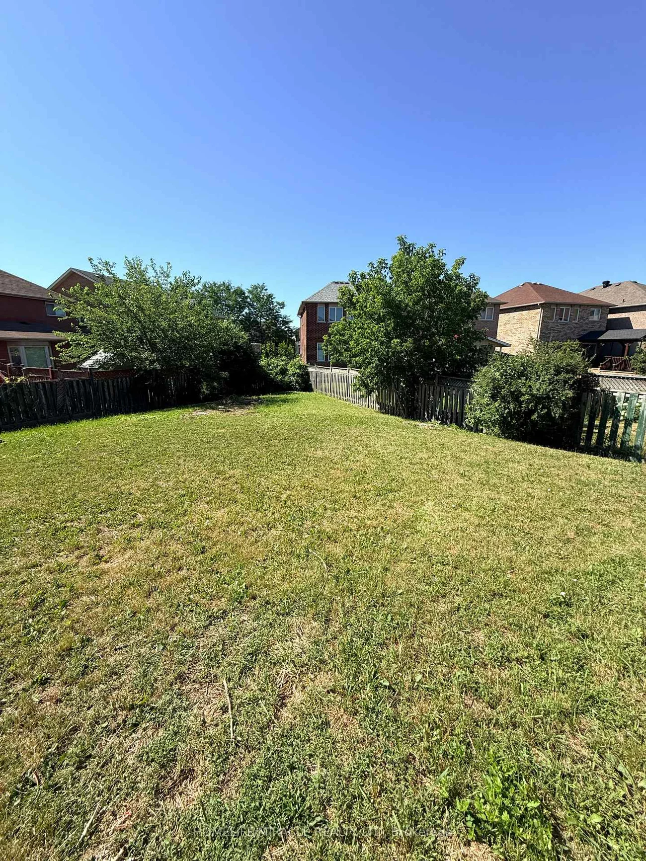 102, Misty Hills, Rouge E11, Toronto